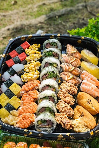 桃園美食-「喵嗚壽司」豐富又平價的壽司外帶店