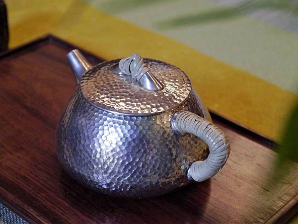 Q28正把石瓢銀壺-1.JPG Q28正把石瓢銀壺-1.JPG