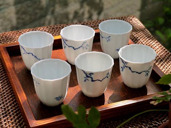 X19青花梨枝瓷杯-1.JPG X19青花梨枝瓷杯-1.JPG