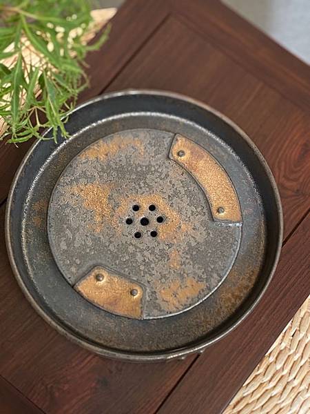 B38墨金二式壺承-1.jpg B38墨金二式壺承-1.jpg