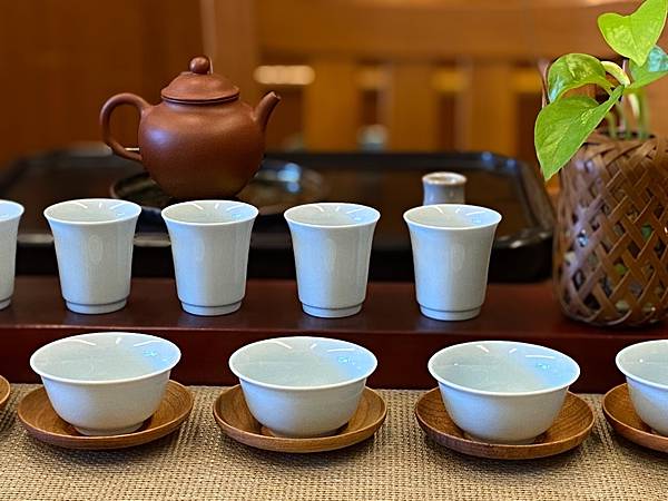淡藍釉色雙杯組-1.jpg 淡藍釉色雙杯組-1.jpg