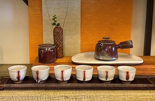 陳麗寬手作陶杯-1.jpg 陳麗寬手作陶杯-1.jpg