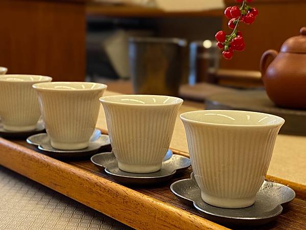Q85淺黃菊線杯-1.jpg Q85淺黃菊線杯-1.jpg