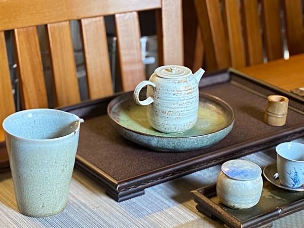 瓷土造形茶壺-5.jpg