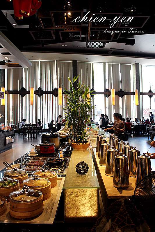 高雄 三民區 千葉火鍋 大昌尊爵館 高cp值 炸物 壽司 手捲 各式熟食 冰淇淋無限供應高雄超值吃到飽 阿云帶你遊逮丸 高雄 三民區 千葉火鍋 大昌尊爵館 高cp值 炸物 壽司 手捲 各式熟食 冰淇淋無限供應高雄超值吃到飽 阿云帶你遊逮丸