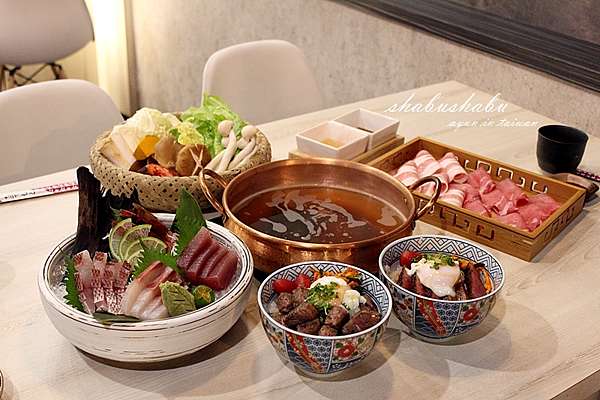高雄 左營區 錦悅町奢華無菜單鍋物套餐刺身 厚切牛舌 牛排丼 冷藏肉古銅涮涮鍋 阿云帶你遊逮丸 痞客邦