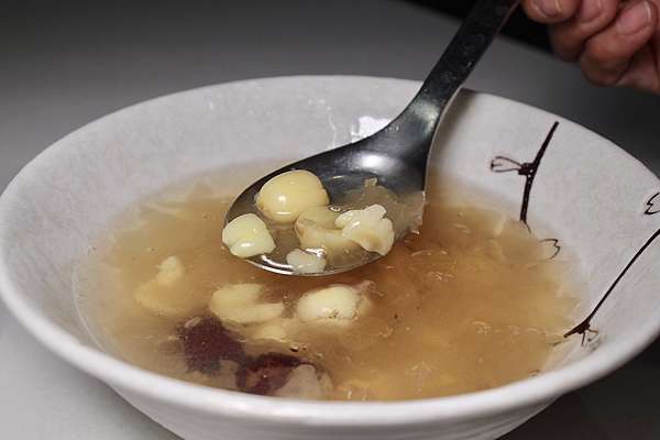 高雄高醫美食推薦美食怡泉冷飲 (17).jpg