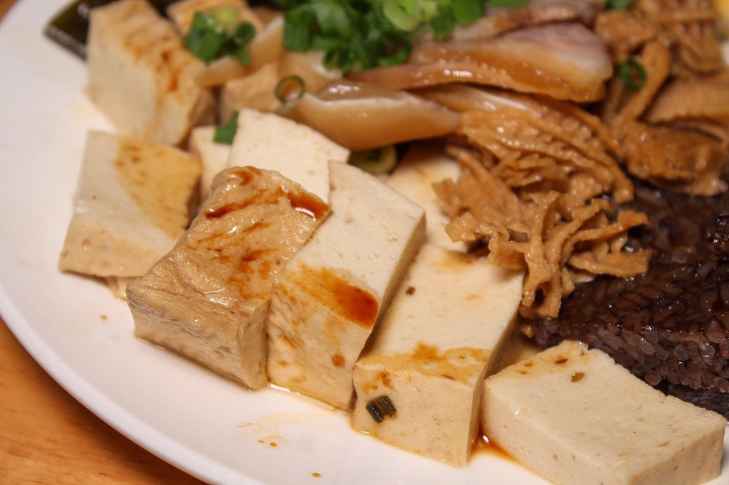 高雄平價美食立信麵館漢神巨蛋周邊美食 (18).jpg