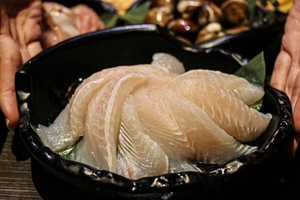 高雄宵夜美食火鍋吃到飽肉多多仁武仁雄店 (28).jpg