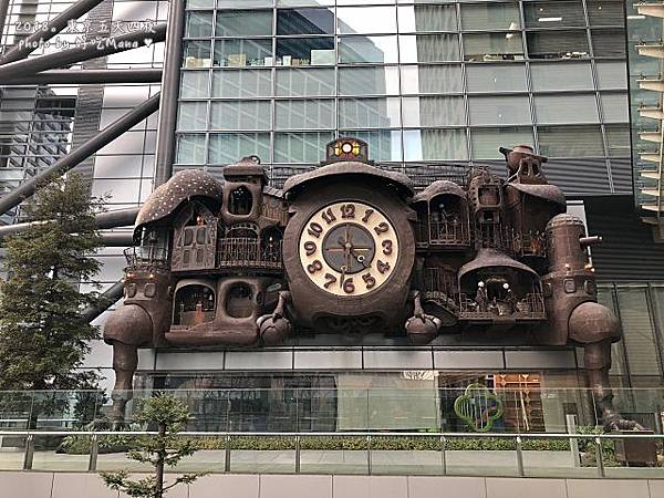 Royal Park Hotel+宮崎駿時鐘