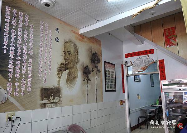 屏東恆春‧四十年老店,恆春老街上一定要吃的清涼消暑聖品~「阿伯綠豆饌」 屏東恆春‧四十年老店,恆春老街上一定要吃的清涼消暑聖品~「阿伯綠豆饌」