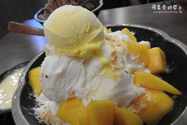 台北信義區‧夏天消暑,好吃的雪花冰和豆花低加啦~讓人驚艷的「寒舍冰舖」(台北信義區、冰店、雪花冰、豆花) 台北信義區‧夏天消暑,好吃的雪花冰和豆花低加啦~讓人驚艷的「寒舍冰舖」(台北信義區、冰店、雪花冰、豆花)