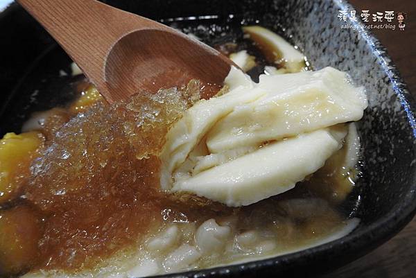 台北信義區‧夏天消暑,好吃的雪花冰和豆花低加啦~讓人驚艷的「寒舍冰舖」(台北信義區、冰店、雪花冰、豆花) 台北信義區‧夏天消暑,好吃的雪花冰和豆花低加啦~讓人驚艷的「寒舍冰舖」(台北信義區、冰店、雪花冰、豆花)