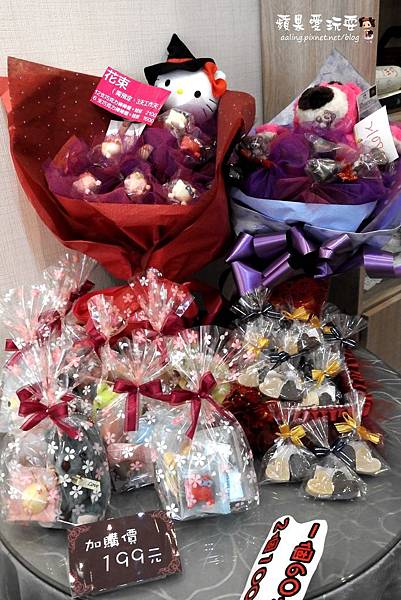 台南東區‧濃郁的生巧克力,讓人愛不釋手的卡通造型,客製化手作巧克力~「華侖婷娜」 台南東區‧濃郁的生巧克力,讓人愛不釋手的卡通造型,客製化手作巧克力~「華侖婷娜」