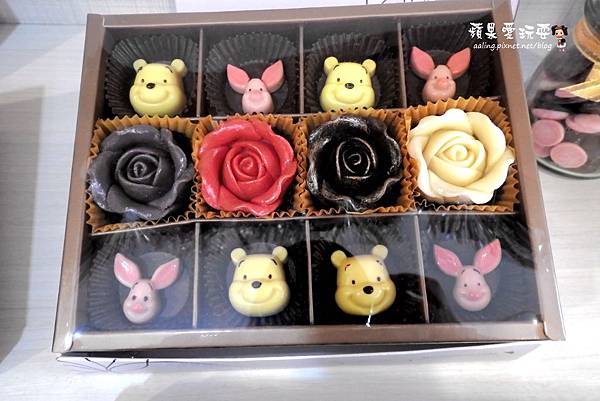台南東區‧濃郁的生巧克力,讓人愛不釋手的卡通造型,客製化手作巧克力~「華侖婷娜」 台南東區‧濃郁的生巧克力,讓人愛不釋手的卡通造型,客製化手作巧克力~「華侖婷娜」