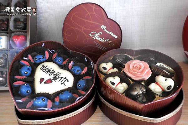 台南東區‧濃郁的生巧克力,讓人愛不釋手的卡通造型,客製化手作巧克力~「華侖婷娜」 台南東區‧濃郁的生巧克力,讓人愛不釋手的卡通造型,客製化手作巧克力~「華侖婷娜」