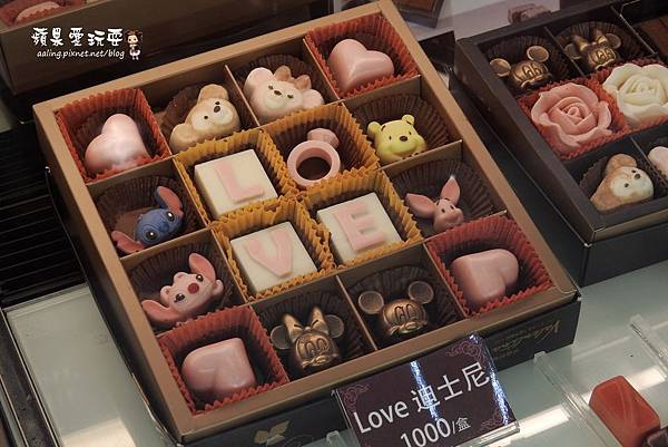 台南東區‧濃郁的生巧克力,讓人愛不釋手的卡通造型,客製化手作巧克力~「華侖婷娜」 台南東區‧濃郁的生巧克力,讓人愛不釋手的卡通造型,客製化手作巧克力~「華侖婷娜」