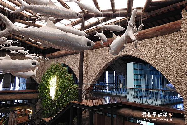 台南安平‧海洋風貓咪群,好拍好好玩~「虱目魚主題館」府城旗艦店(二訪) 台南安平‧海洋風貓咪群,好拍好好玩~「虱目魚主題館」府城旗艦店(二訪)
