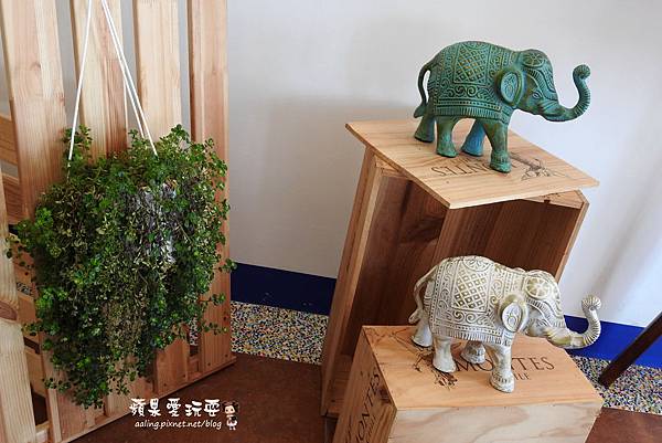 高雄大樹‧濃濃地中海風,中餐價位偏高,下午茶平價的「小希臘莊園」 高雄大樹‧濃濃地中海風,中餐價位偏高,下午茶平價的「小希臘莊園」