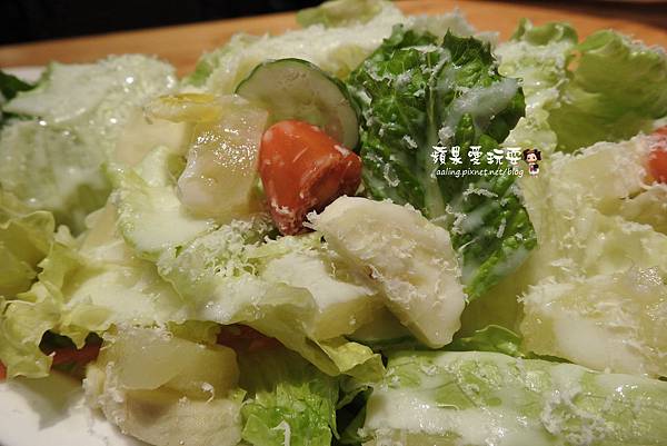 高雄岡山‧大口吃美味韓式炸雞,韓國人開的店~「Chicking-韓國歐爸呀炸雞」 高雄岡山‧大口吃美味韓式炸雞,韓國人開的店~「Chicking-韓國歐爸呀炸雞」