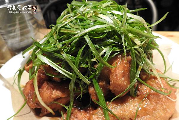 高雄岡山‧大口吃美味韓式炸雞,韓國人開的店~「Chicking-韓國歐爸呀炸雞」 高雄岡山‧大口吃美味韓式炸雞,韓國人開的店~「Chicking-韓國歐爸呀炸雞」