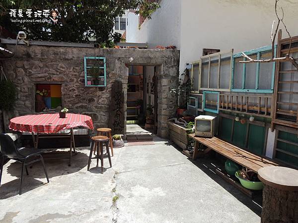 屏東恆春‧新發現!隱藏在墾丁巷弄內的美食~「賀Her 巷內食間」烤饅頭 屏東恆春‧新發現!隱藏在墾丁巷弄內的美食~「賀Her 巷內食間」烤饅頭