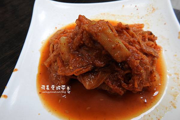 高雄大寮‧羊肉爐吃到飽不稀奇,有獨家研發彩虹湯,還有羊肉碗粿.羊肉粽,絕對超值的「小名羊肉爐」 高雄大寮‧羊肉爐吃到飽不稀奇,有獨家研發彩虹湯,還有羊肉碗粿.羊肉粽,絕對超值的「小名羊肉爐」