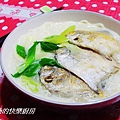 白鯧魚蒜香米粉湯