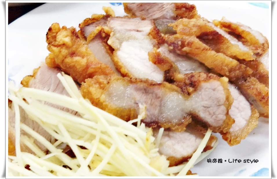 五股成蘆橋下原味 雞捲 滷肉飯 燒肉便當 3.jpg