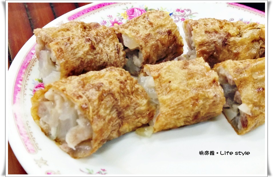 五股成蘆橋下原味 雞捲 滷肉飯 燒肉便當 5.jpg