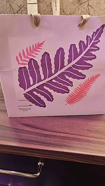 二月 森 甜點工作室 法式手工喜餅‎