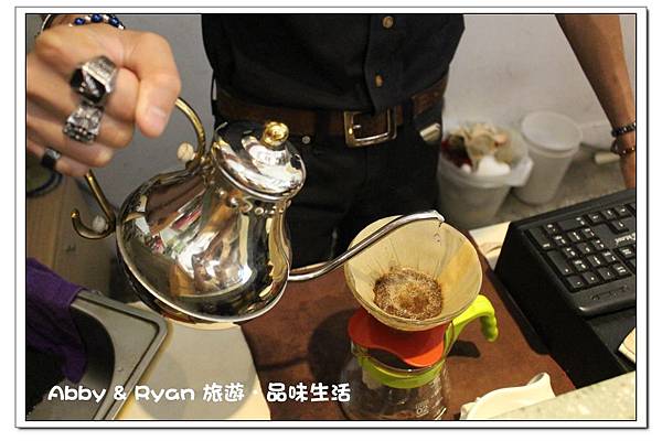 newIMG_0916.jpg newIMG_0916.jpg