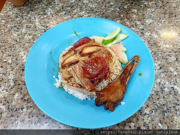 ประจักษ์ (เป็ดย่าง)新記燒鴨