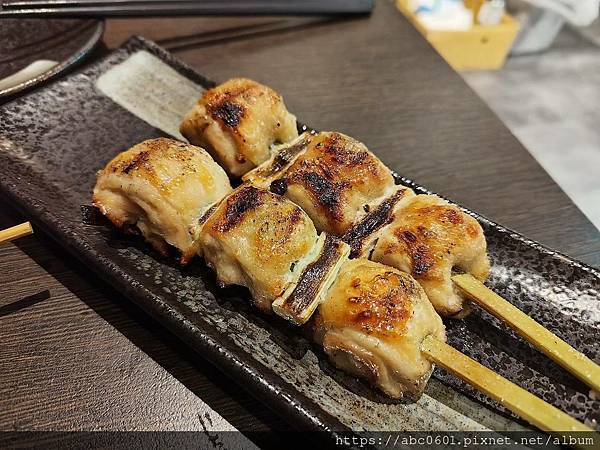 【新北】新莊平價美食｜聚餐餐廳｜新莊老串角居酒屋