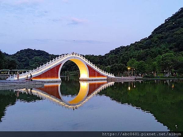 大湖公園