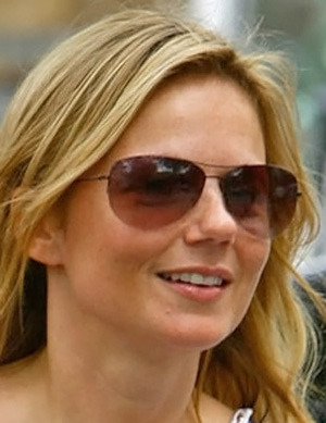 geri-halliwell-and-oliver-peoples-strummer-sunglasses-gallery.jpg