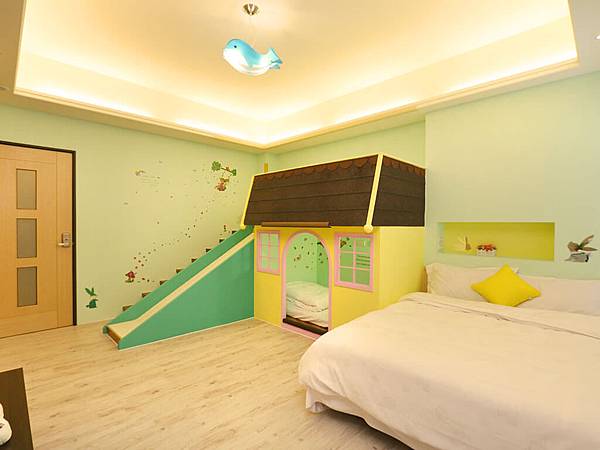 room12 room12