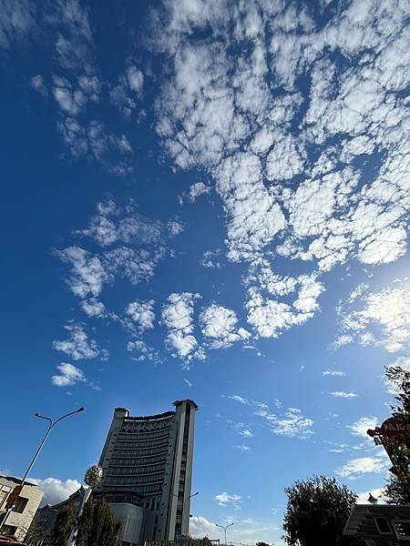 為天地寫日記(關渡靜思堂、大愛台、宇宙大覺者)