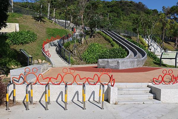 為天地寫日記(五股獅子頭山水匯集廣場)(2024.02.01