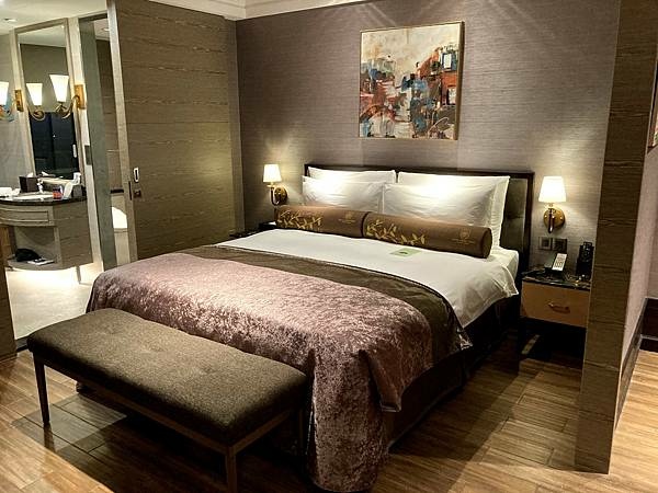 1632810837-4227892460-g_n.jpg 1632810837-4227892460-g_n.jpg