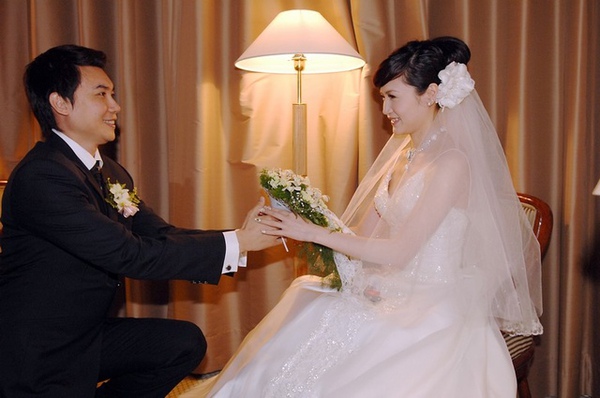 我出的考題~當大家面浪漫求婚^^