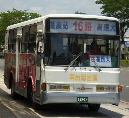 高雄市公車   16