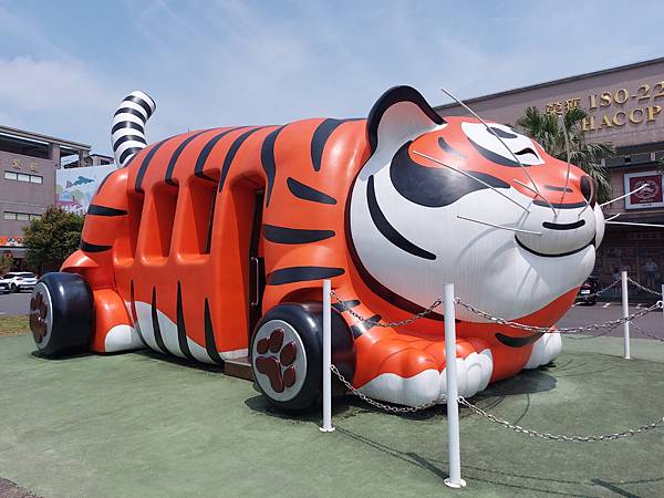 【宜蘭】Day 1：柯氏蔥油餅 + 虎牌米粉那個年代觀光工廠