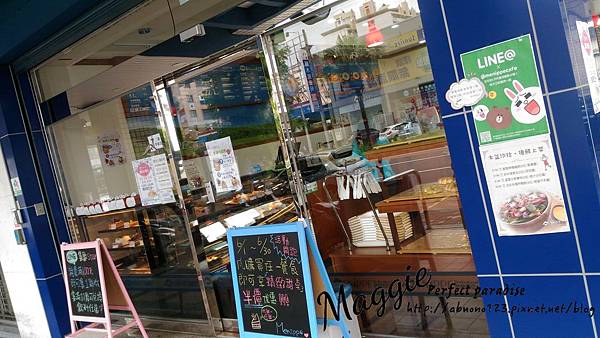 17-06-21-09-06-34-458_deco.jpg 17-06-21-09-06-34-458_deco.jpg