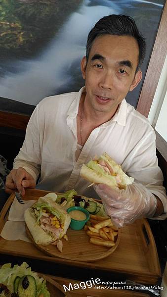 17-06-21-09-27-33-102_deco.jpg 17-06-21-09-27-33-102_deco.jpg