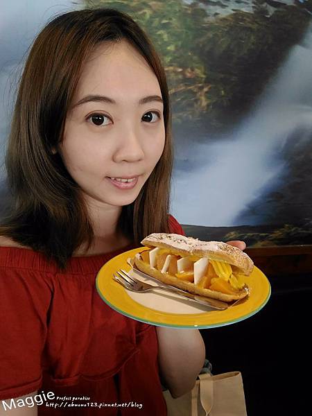 17-06-21-09-35-31-100_deco.jpg 17-06-21-09-35-31-100_deco.jpg