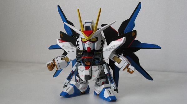 BB288 ZGMF-X20A Strike Freedom Gundum 4.jpg