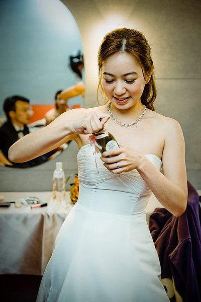 James_Yvonne Wedding Blog 031.jpg