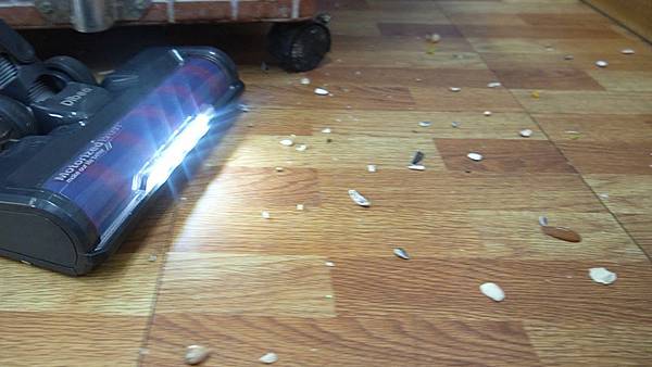 好用吸塵器推薦 吸地板大顆粒