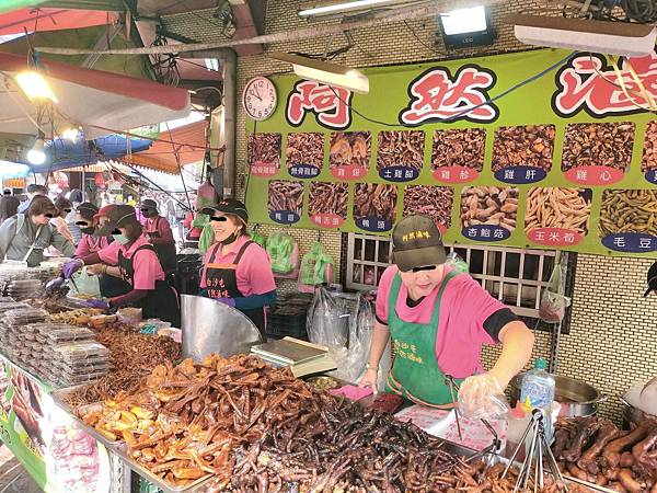 苗栗通霄上田咖啡休閒莊園~滿園莊園樟樹~白沙屯拱天宮~